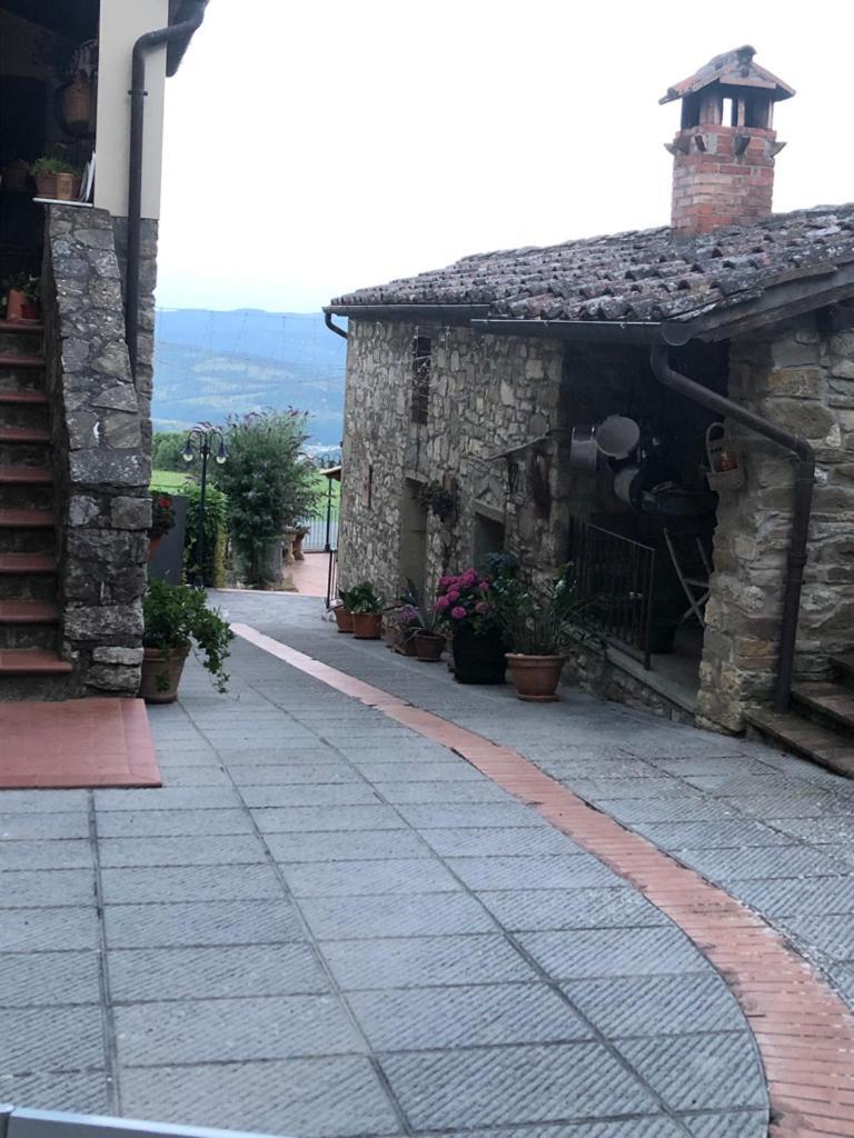 Il Borghetto Di Carra Leilighet Talla Eksteriør bilde
