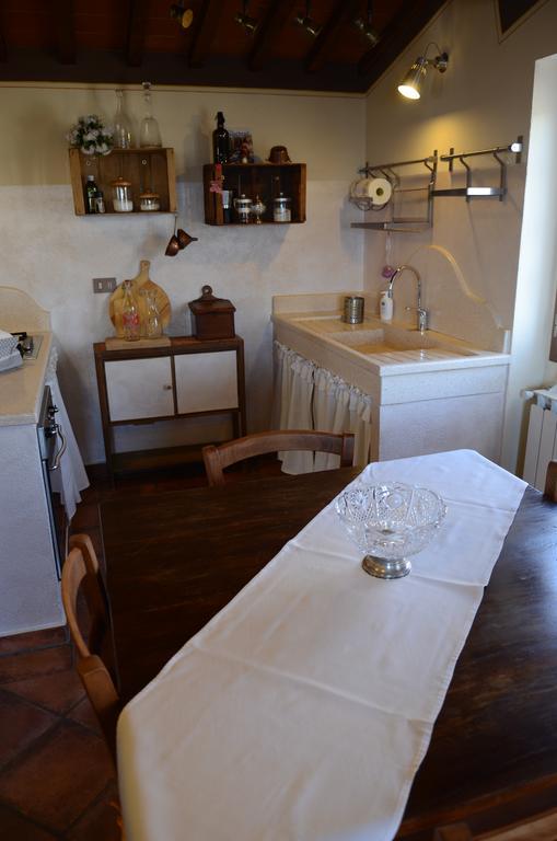 Il Borghetto Di Carra Leilighet Talla Eksteriør bilde