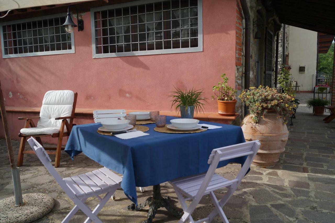 Il Borghetto Di Carra Leilighet Talla Eksteriør bilde